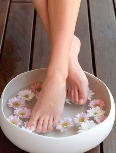 بهترین پدیکور خیس و خشک و کف سابی پرند
