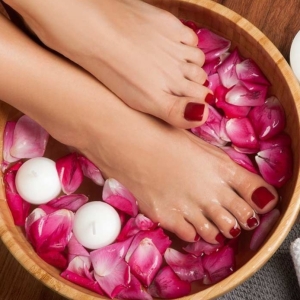 بهترین پدیکور خیس و خشک و کف سابی پرند